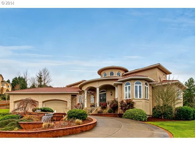 Homes For Sale in Le Chevalier, West Linn OR