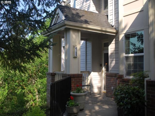 Mansions at Summerlinn Subdivision of West Linn OR Homes For Sale in Mansions at Summerlinn, West Linn OR