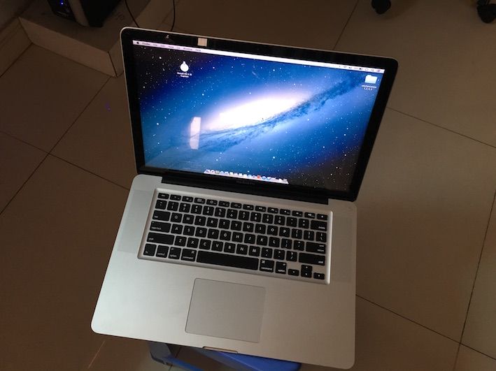 Macbook pro 2011 15in cấu hình mạnh